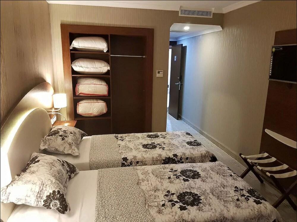 Rue D'Or Hotel Sétif Esterno foto