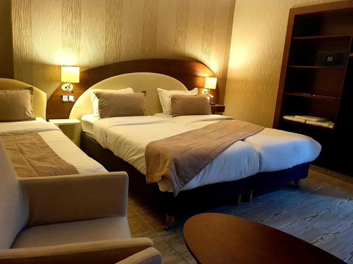 Rue D'Or Hotel Sétif Esterno foto