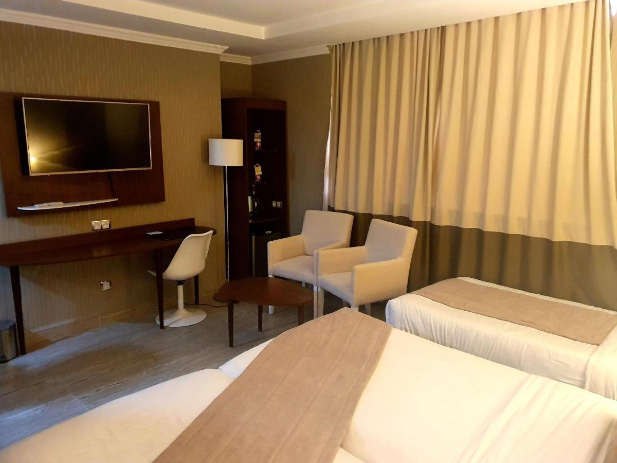 Rue D'Or Hotel Sétif Esterno foto