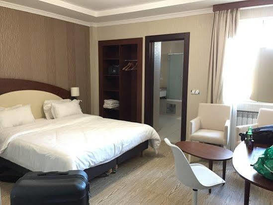 Rue D'Or Hotel Sétif Esterno foto
